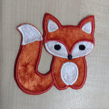 Motif Patch Plush Velvet Cute Fox