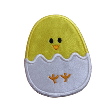Motif Patch Cute Hatching Egg Chicken
