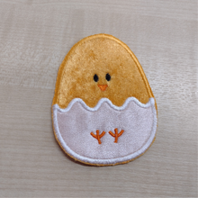 Motif Patch Cute Hatching Egg Chicken