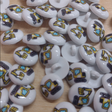 Buttons 15mm Round Shank Picture Design (Assorted designs)