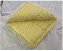 Handmade Soft Fluffy Pom Pom Crochet Trimmed Fabric Lined Baby Car Seat Blanket
