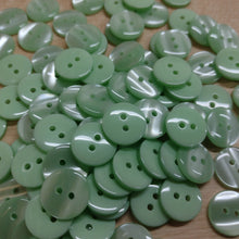 Buttons Plastic Round 2 hole 15mm (1.5cm) Glossy