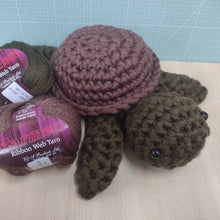 Mega Chunky Ribbon Web Yarn 1 x 50g balls