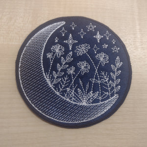 Motif Patch Floral Moon Sketch