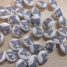 Buttons 15mm Round Shank Picture Design Grey Cat