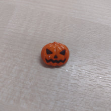 Buttons Shank Novelty Halloween Pumpkin Face