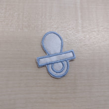 Motif Patch Baby Dummy