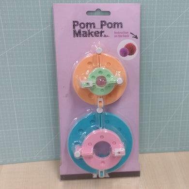 Haberdashery Hinged Pom Pom Maker Set