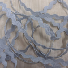 Braid Ric Rac Trim 8mm wide (0.8cm)