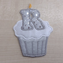 Motif Patch FONT 08 Birthday CUPCAKE Sequin Candle