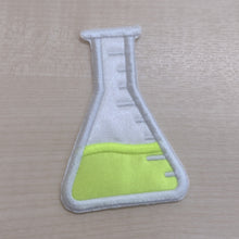 Motif Patch Science Beaker Triangle
