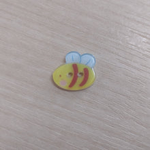 Buttons Children's Novelty Shapes (Assorted designs)