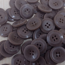 Buttons Plastic Round 4 Hole 20mm (2cm) Brown