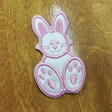 Motif Patch Cute 2 Tone Easter Bunny Rabbit