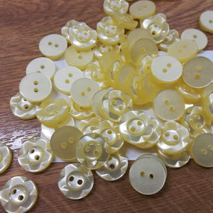 Buttons Plastic Round Fluted Edge 14mm (1.4cm)