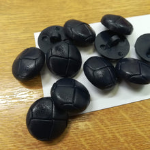 Buttons Plastic Football 20mm