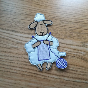 Motif Patch Funny Cartoon Sheep Knitting