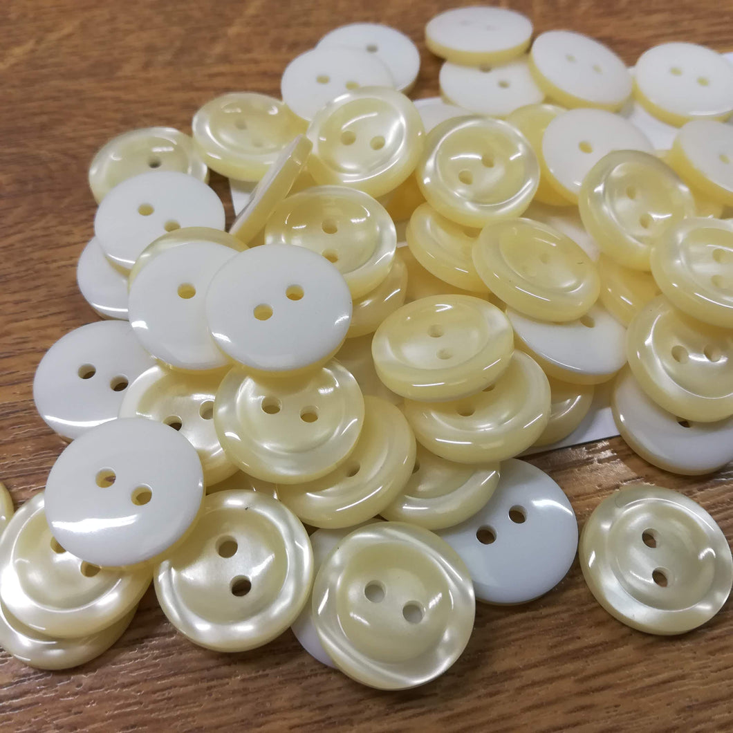 Buttons Plastic Round Glossy 2 hole 15mm (1.5cm)