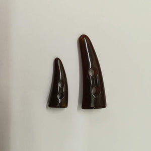 Buttons Plastic Tooth Shape Toggle (2 sizes)