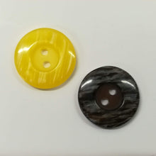 Buttons Plastic Round 2 hole 20mm (2cm) Marl border