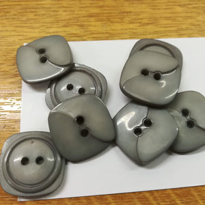 Buttons Plastic Square 2 hole 19mm (1.9cm) Grey