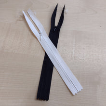 Haberdashery Zips - Closed end Concealed Invisible 22" / 56cm