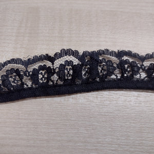 Lace Frilled Flower Scallop 2.5cm wide Black
