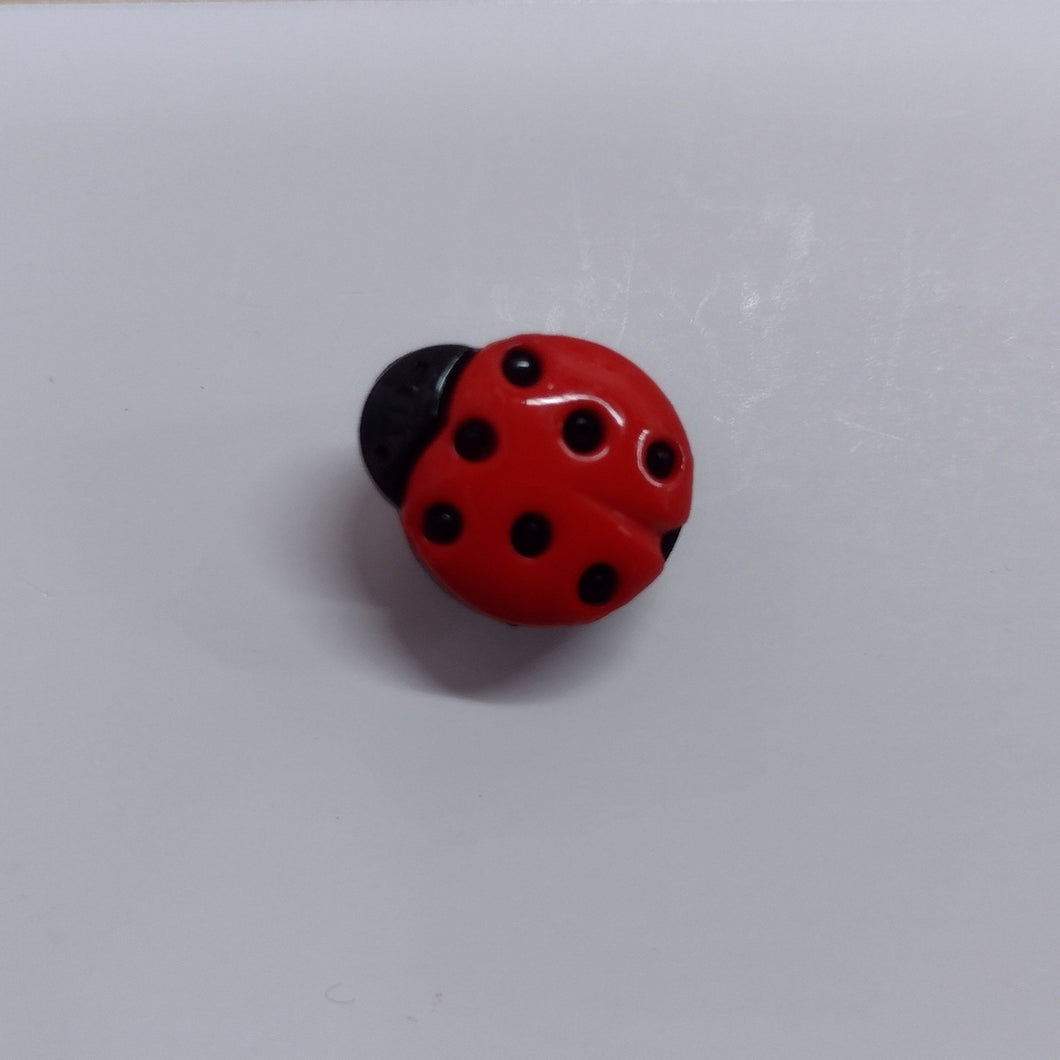 Buttons 15mm Shank Ladybird