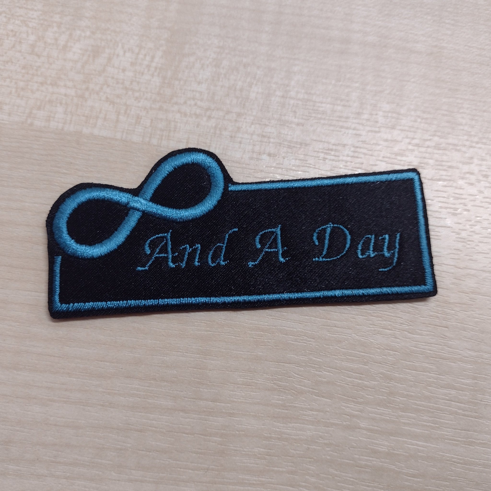 Motif Patch Personalised Name Infinity Symbol Border – malenas patches