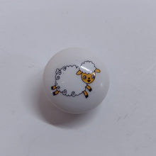 Buttons 15mm Round Shank Picture Design Sheep