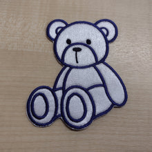 1 x Motif Patch Sitting Teddy Bear