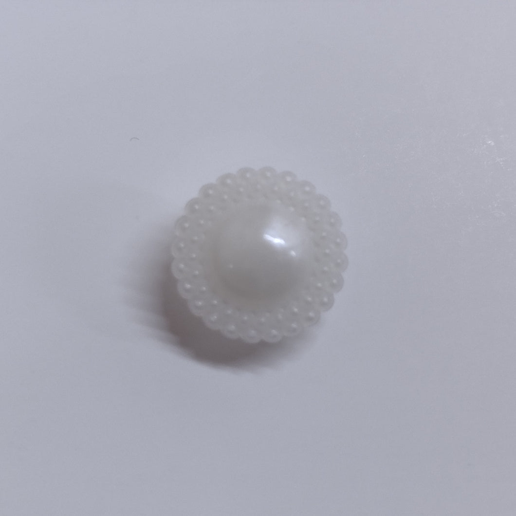 Buttons Plastic Round Pearl effect 15mm (1.5cm)