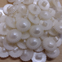 Buttons Plastic Round Pearl effect 15mm (1.5cm)