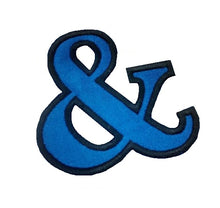 Motif Patch Ampersand Logo