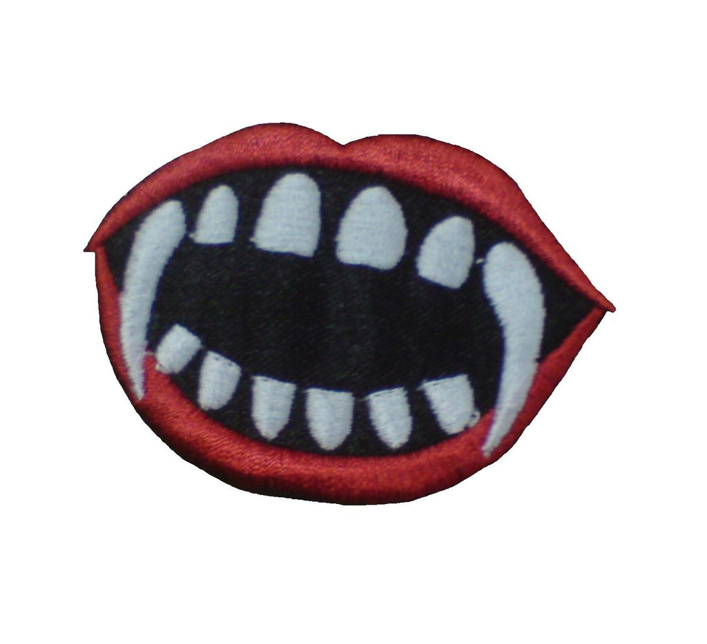 Motif Patch Vampire Mouth Fangs Lips – malenas patches