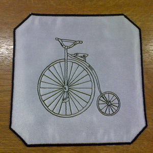 Motif Patch B10 Bicycle Tile