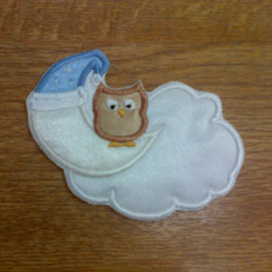 Motif Patch Owl on Sleepy Moon Cloud